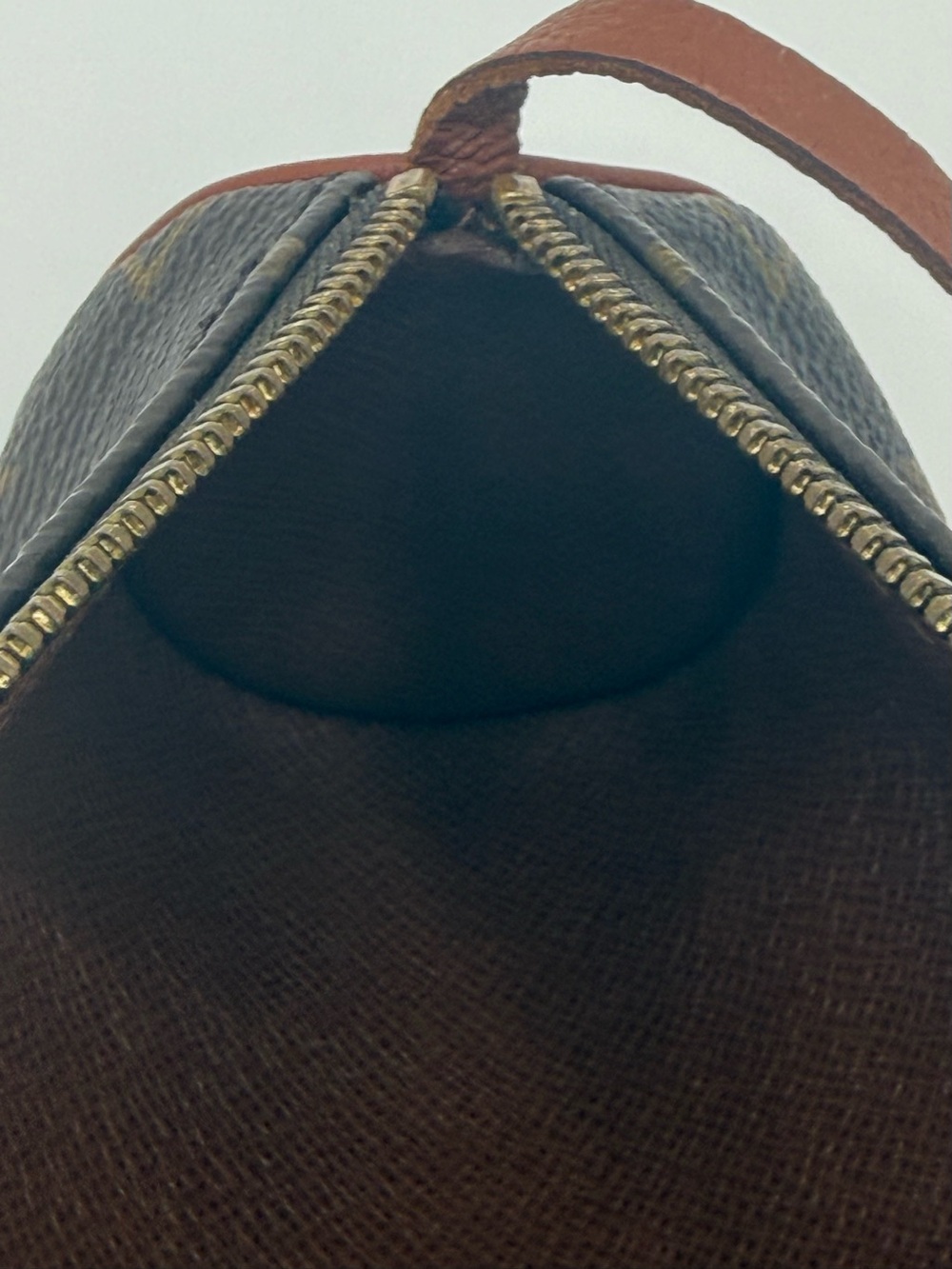 LOUIS VUITTON 1854 PARIS • Vintage MINI Nano PAPILLON 15 Bag w/ Treated Leather - Picture 13 of 15